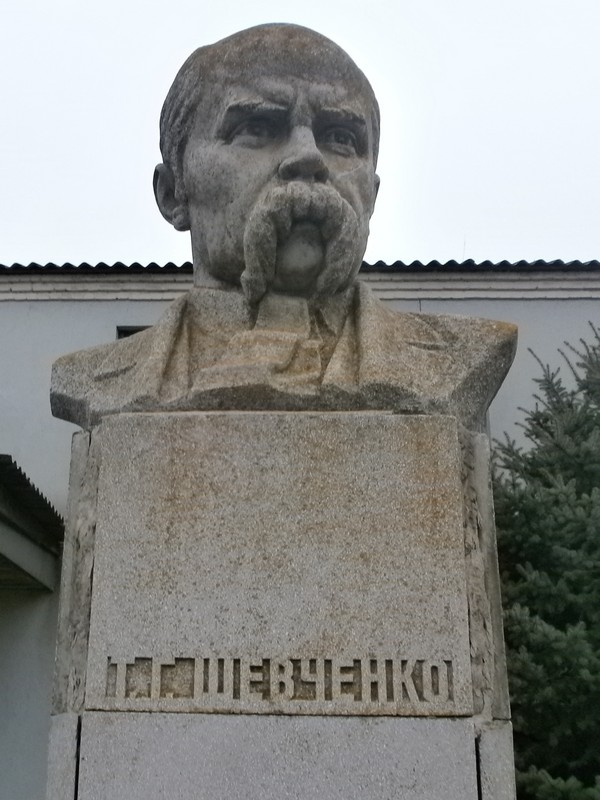 Пам’ятник Т. Шевченку, 1983 смт Високопілля